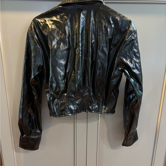 Forever 21 Black faux Leather Cropped Jacket sm - Picture 2 of 2